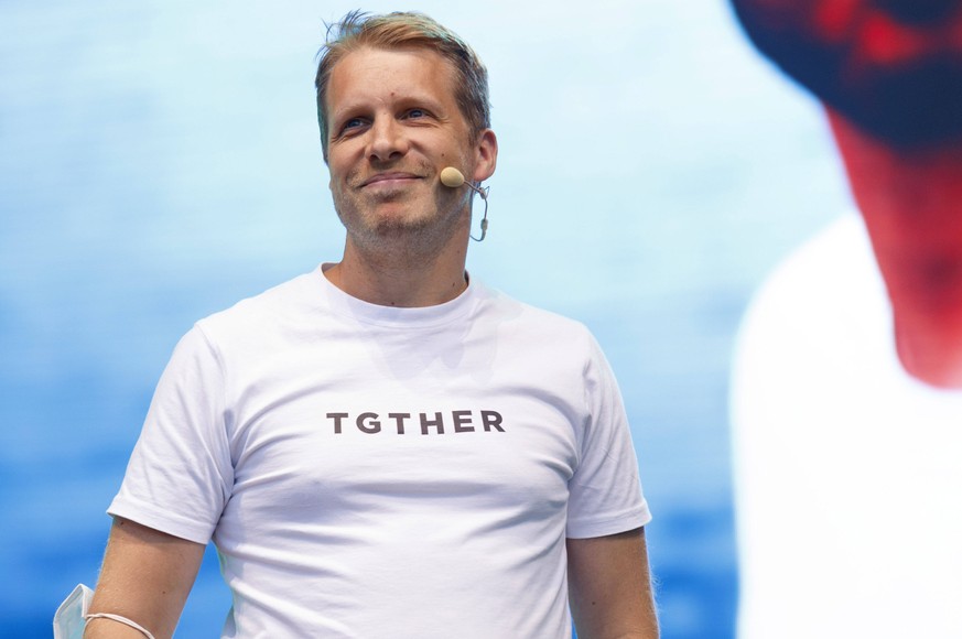 Oliver Pocher mit dem Programm Die Pochers hier live im Kulturgarten in der Bonner Rheinaue. Das Bonn Live Kulturgarten Open Air Festival 2020 ist Europas erstes Open Air Festival unter Corona-Auflage ...