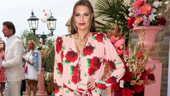 BERLIN, GERMANY - JUNE 6: Laura Wontorra attends the Ein Herz für Kinder&quot; Summer Reception at Wannseeterrassen Berlin on June 6, 2023 in Berlin, Germany. (Photo by Gerald Matzka/Getty Images)