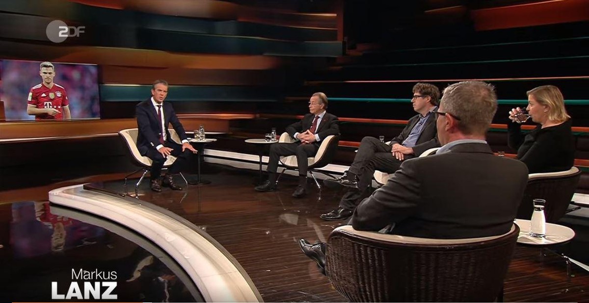 An dieser Stelle sprechen die Anwesenden in der Talk-Runde über Joshua Kimmich.