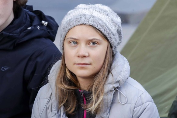 Demonstrasjon mot regjeringens handtering av Fosen-saken Oslo 20231012. Miljoaktivist Greta Thunberg deltar pa Fosen-aksjonen utenfor Statkraft i forbindelse med at det er to ar siden den norske Hoyes ...