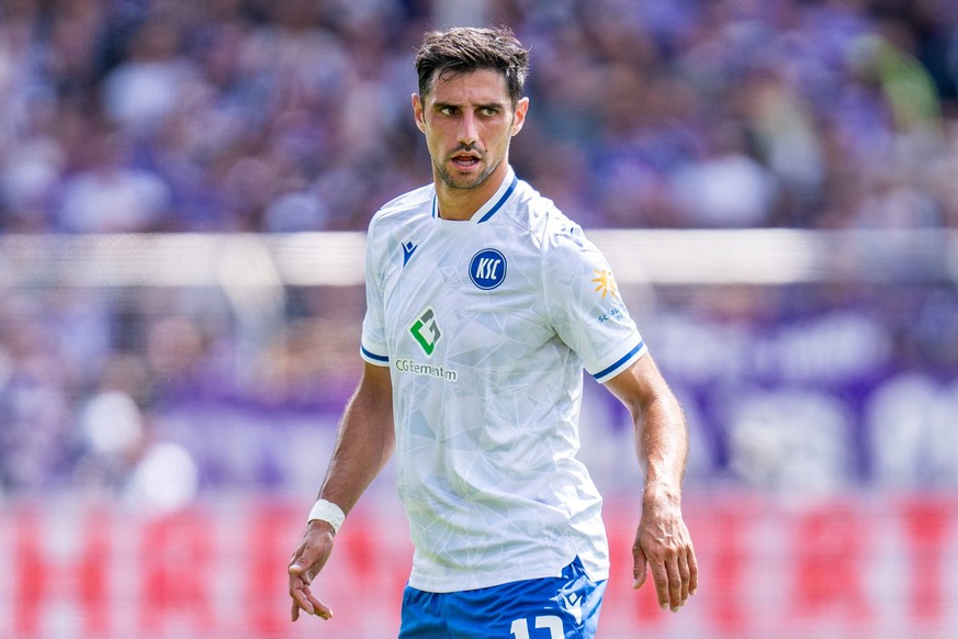 Lars Stindl Karlsruher SC, 13 VfL Osnabrueck vs. Karlsruher SC, Fussball, 2. Bundesliga, 1. Spieltag, 29.07.2023 DFL REGULATIONS PROHIBIT ANY OUSE OF PHOTOGRAPHS AS IMAGE SEQUENCES AND/OR QUASI-VIDEO  ...