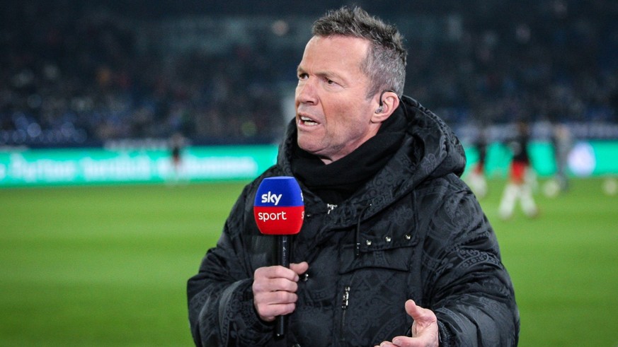 1. Fussball Bundesliga, Schalke 04 vs. VfB Stuttgart, 25.02.2023 Sky Experte Lothar Matthäus -- DFL REGULATIONS PROHIBIT ANY USE OF PHOTOGRAPHS AS IMAGE SEQUENCES AND/OR QUASI-VIDEO. *** 1 Football Bu ...