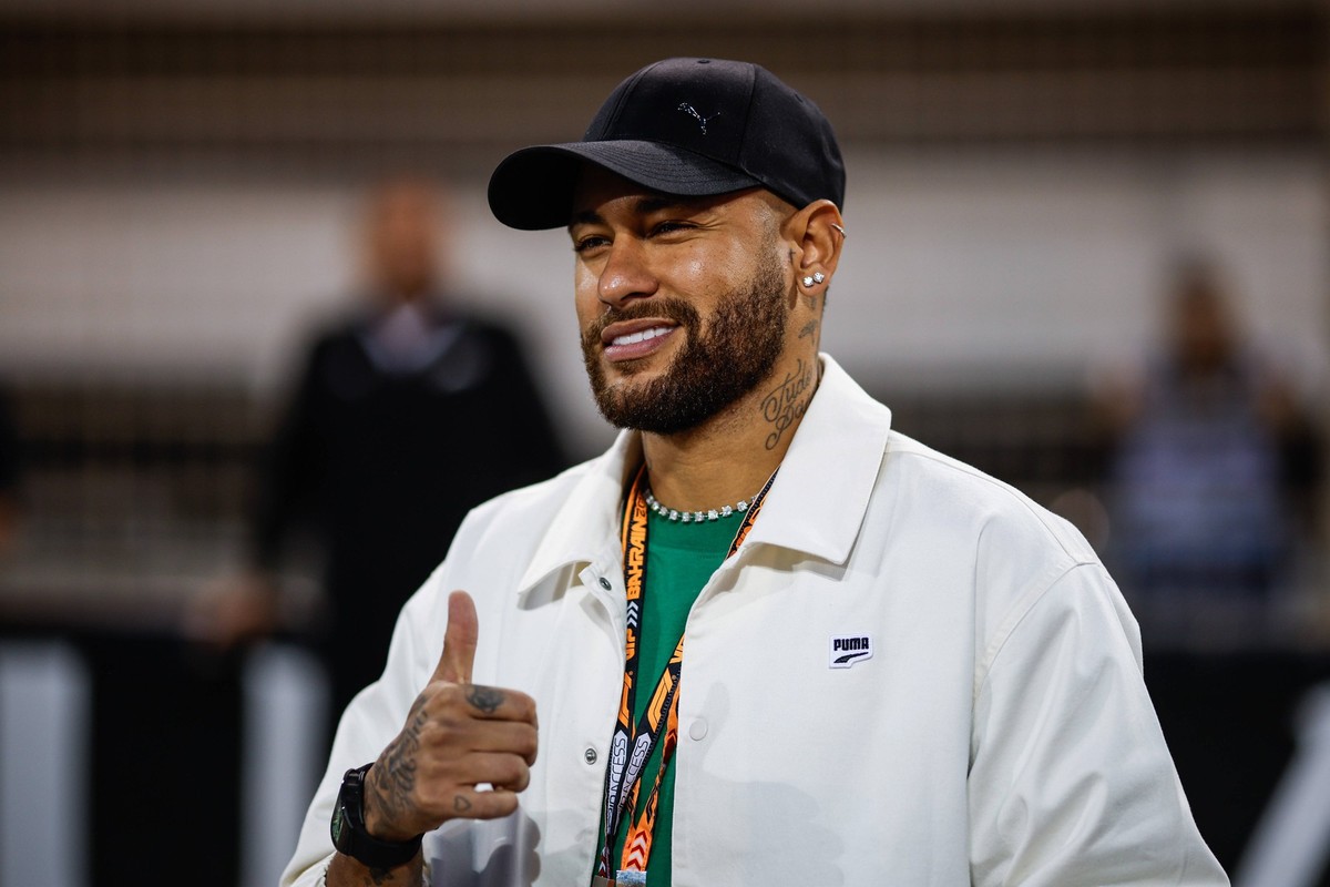 Neymar Jr., F1 Grand Prix of Bahrain at Bahrain International Circuit on March 2, 2024 in Sakhir, Bahrain. Photo by HOCH ZWEI Sakhir Bahrain *** Neymar Jr , F1 Grand Prix of Bahrain at Bahrain Interna ...