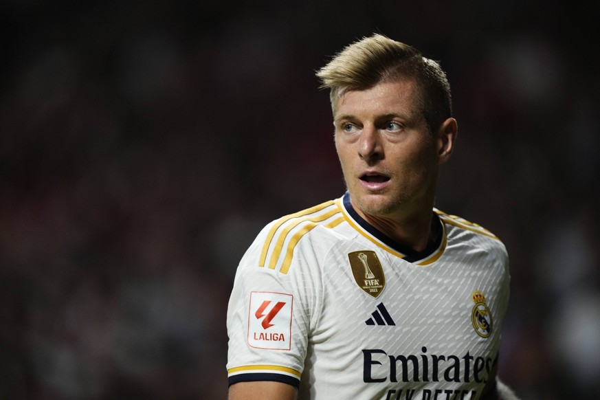 Atletico Madrid v Real Madrid CF - LaLiga EA Sports Toni Kroos central midfield of Real Madrid and Germany during the LaLiga EA Sports match between Atletico Madrid and Real Madrid CF at Civitas Metro ...