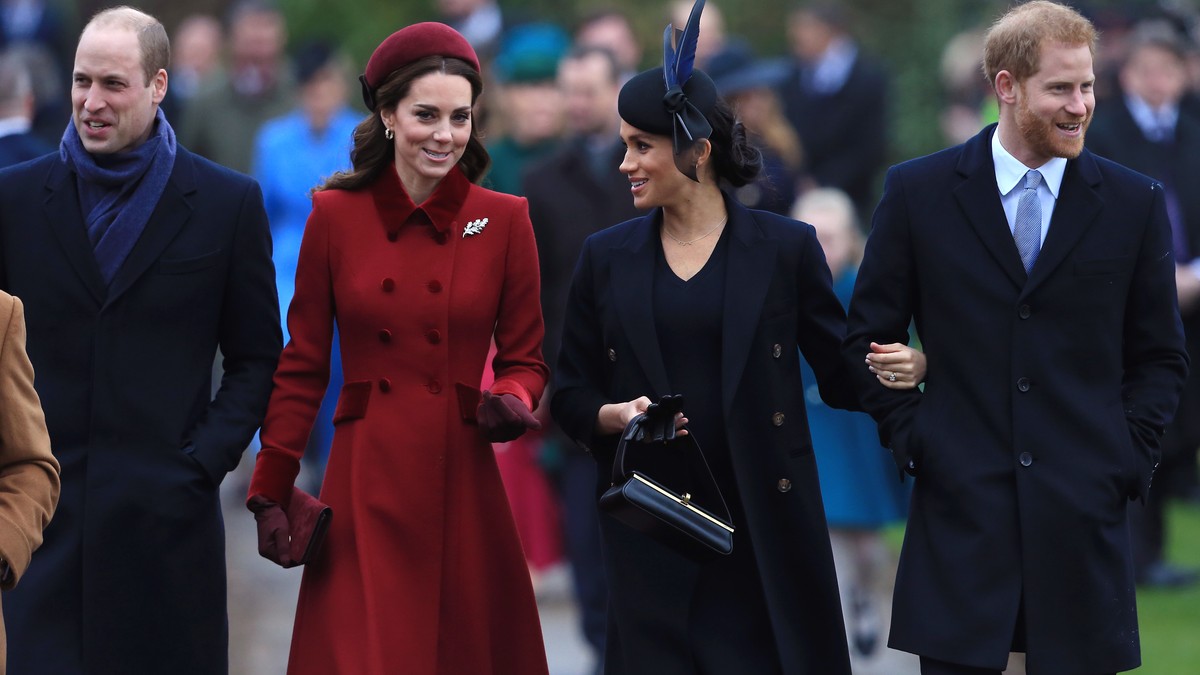 Die Prinzenpaare: Die Aufnahme von William, Kate, Meghan und Harry ist im Dezember 2018 entstanden. Die vier waren gemeinsam auf dem Weg zum Gottesdienst.