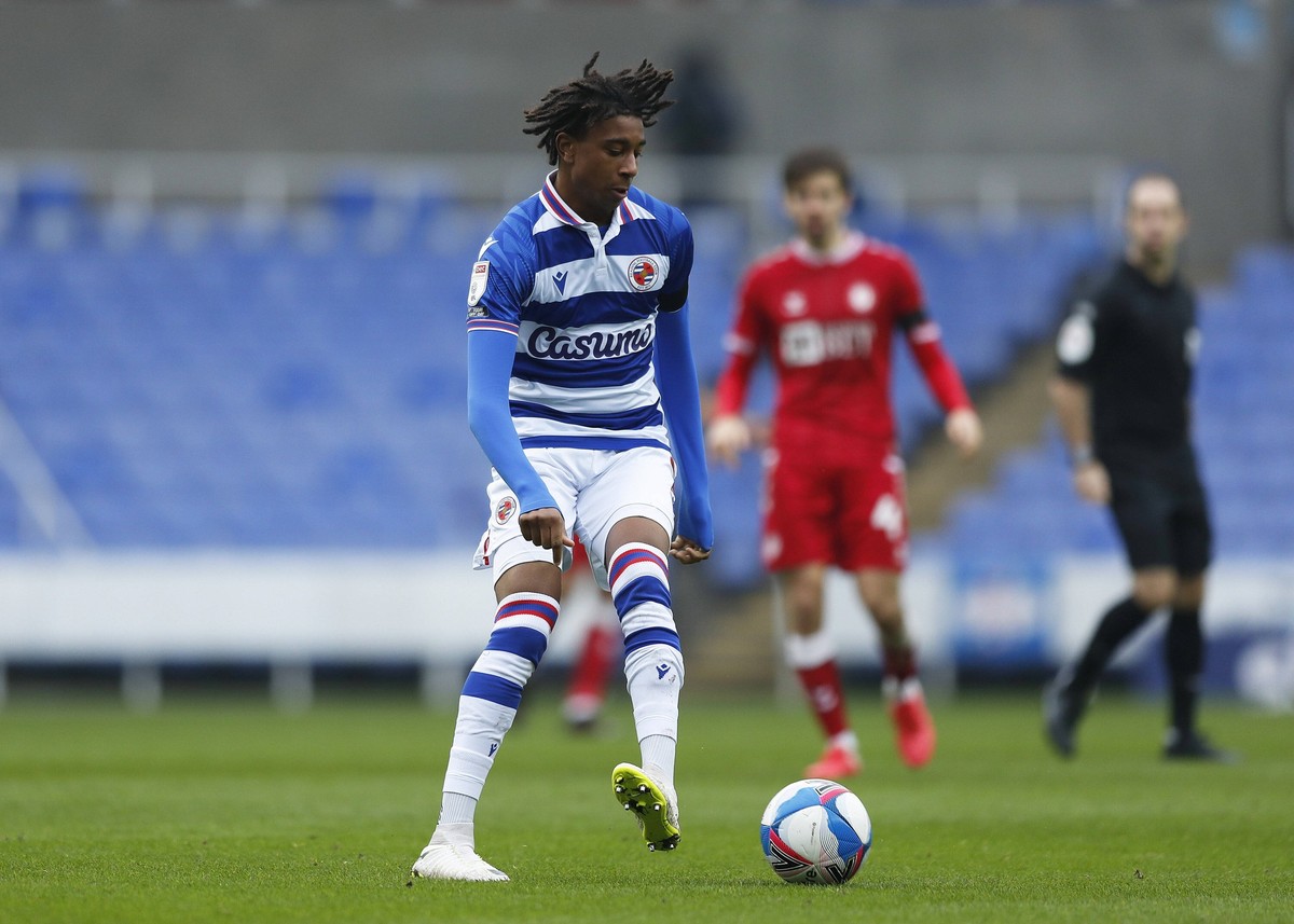 28th November 2020 Madejski Stadium, Reading, Berkshire, England English Football League Championship Football, Reading versus Bristol City Michael Olise of Reading PUBLICATIONxNOTxINxUK ActionPlus122 ...