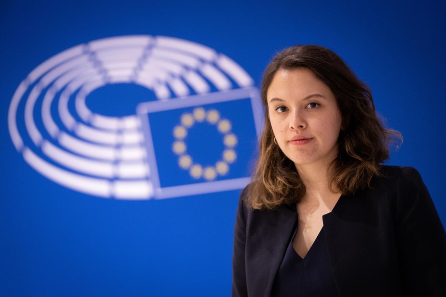 Delara BURKHARDT in the EP in Brussels