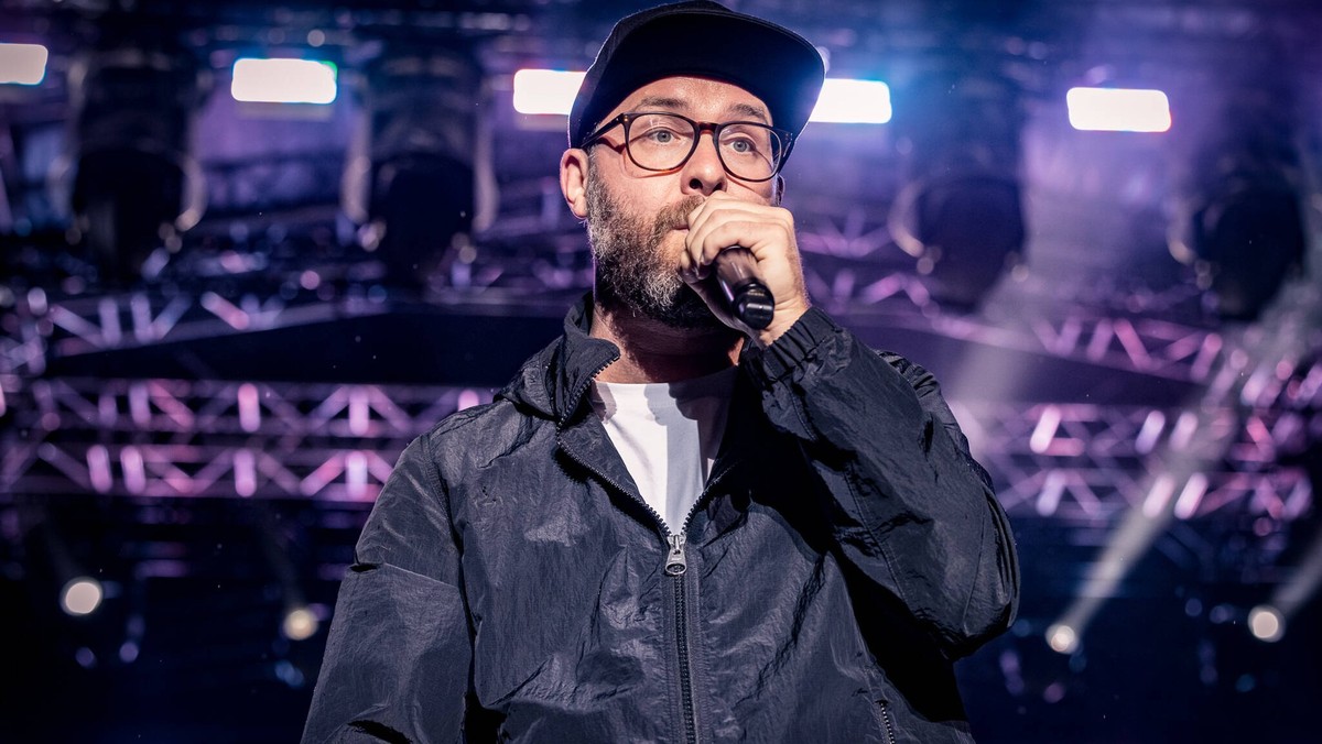 Aschaffenburg, Volksfestplatz, Sommer, Open Air, 10.09.2022, Mark Forster, Liebe Tour, Open Air bei Regen, Hertlein Konzerte, Bild: Mark Forster *** Aschaffenburg, Volksfestplatz, summer, open air, 10 ...