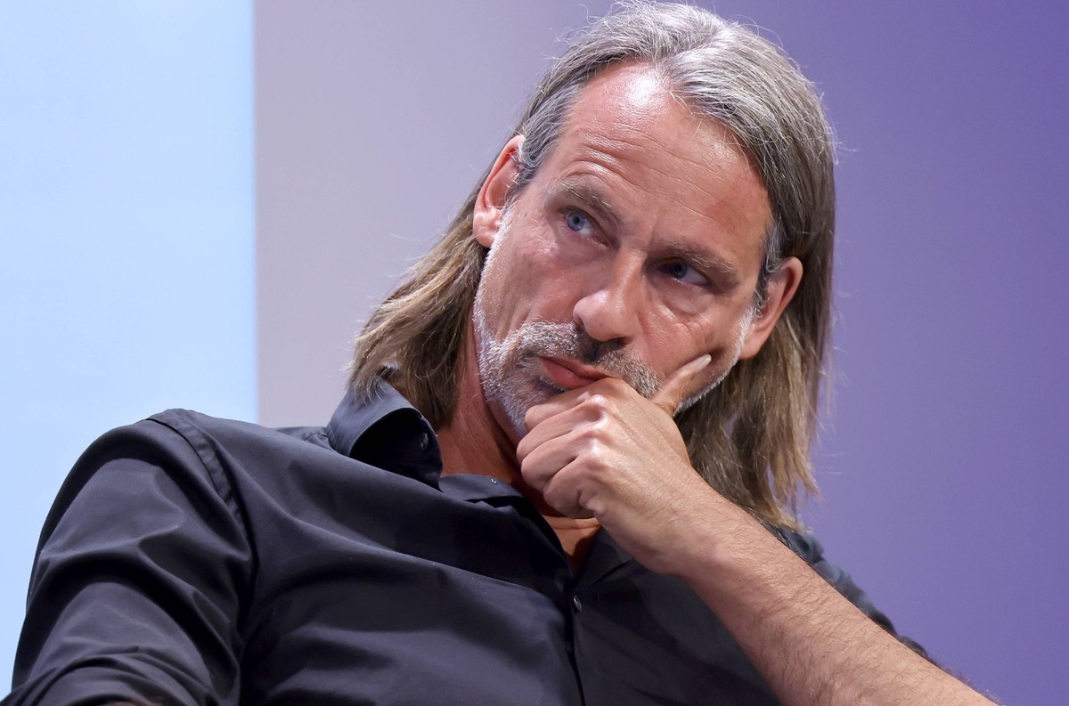 Philosoph und Schriftsteller Richard David Precht auf der Phil.Cologne 2024 Veranstaltung Das Jahrhundert der Toleranz. Plädoyer für eine wertegeleitete Außenpolitik. in der Flora Köln. Köln, 17.06.20 ...