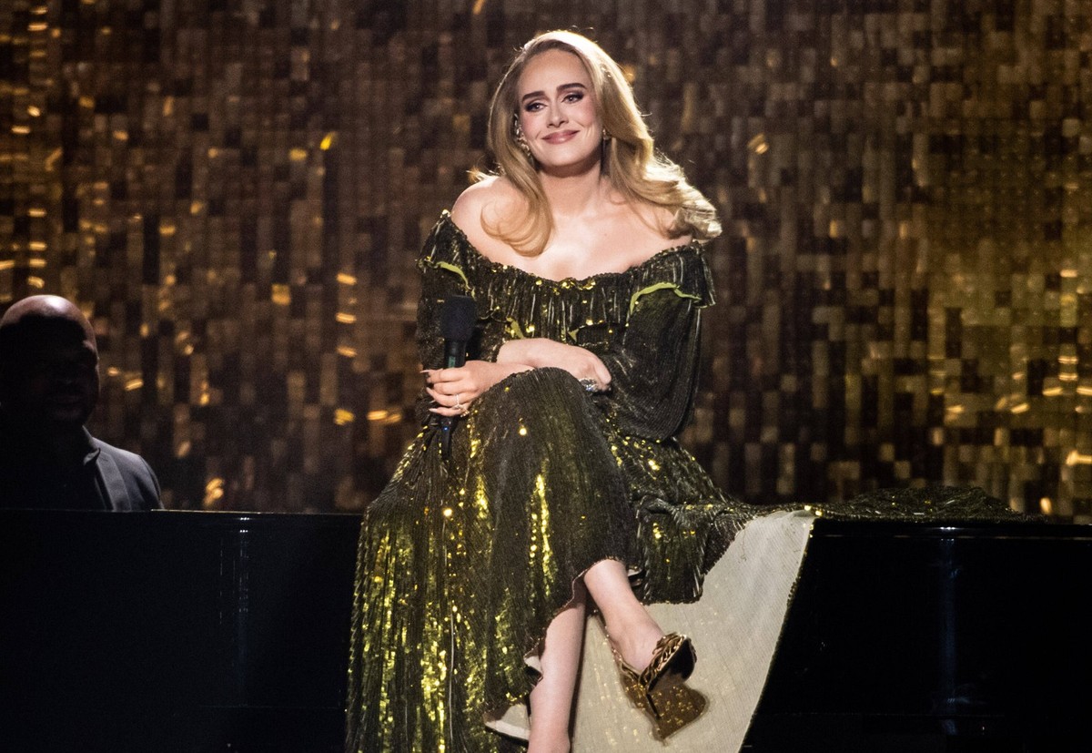 The Brit Awards 2022 - Show - London Adele on stage during the the Brit Awards 2022 at the O2 Arena, London. Picture date: Tuesday February 8, 2022. Photo credit should read: Matt Crossick/Empics EDIT ...