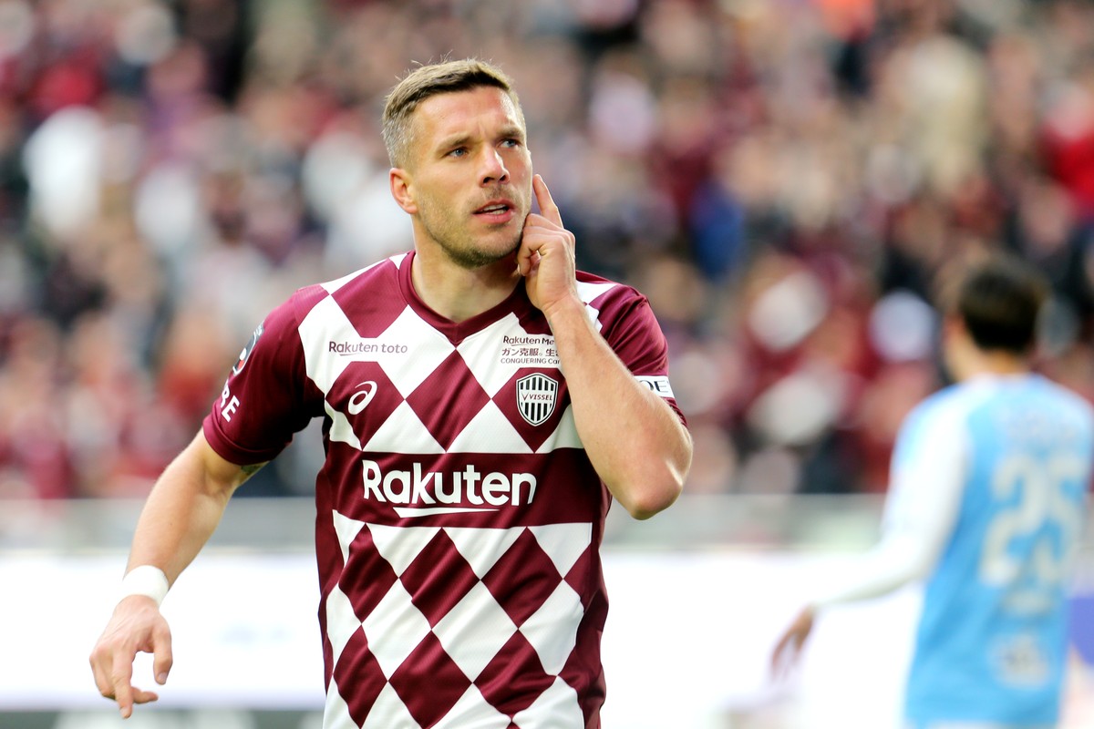 Lukas Podolski Vissel, DECEMBER 7, 2019 - Football / Soccer : 2019 J1 League match between Vissel Kobe 4-1Jubilo Iwata at Noevir Stadium Kobe in Kobe, Japan. Noxthirdxpartyxsales PUBLICATIONxINxGERxSU ...