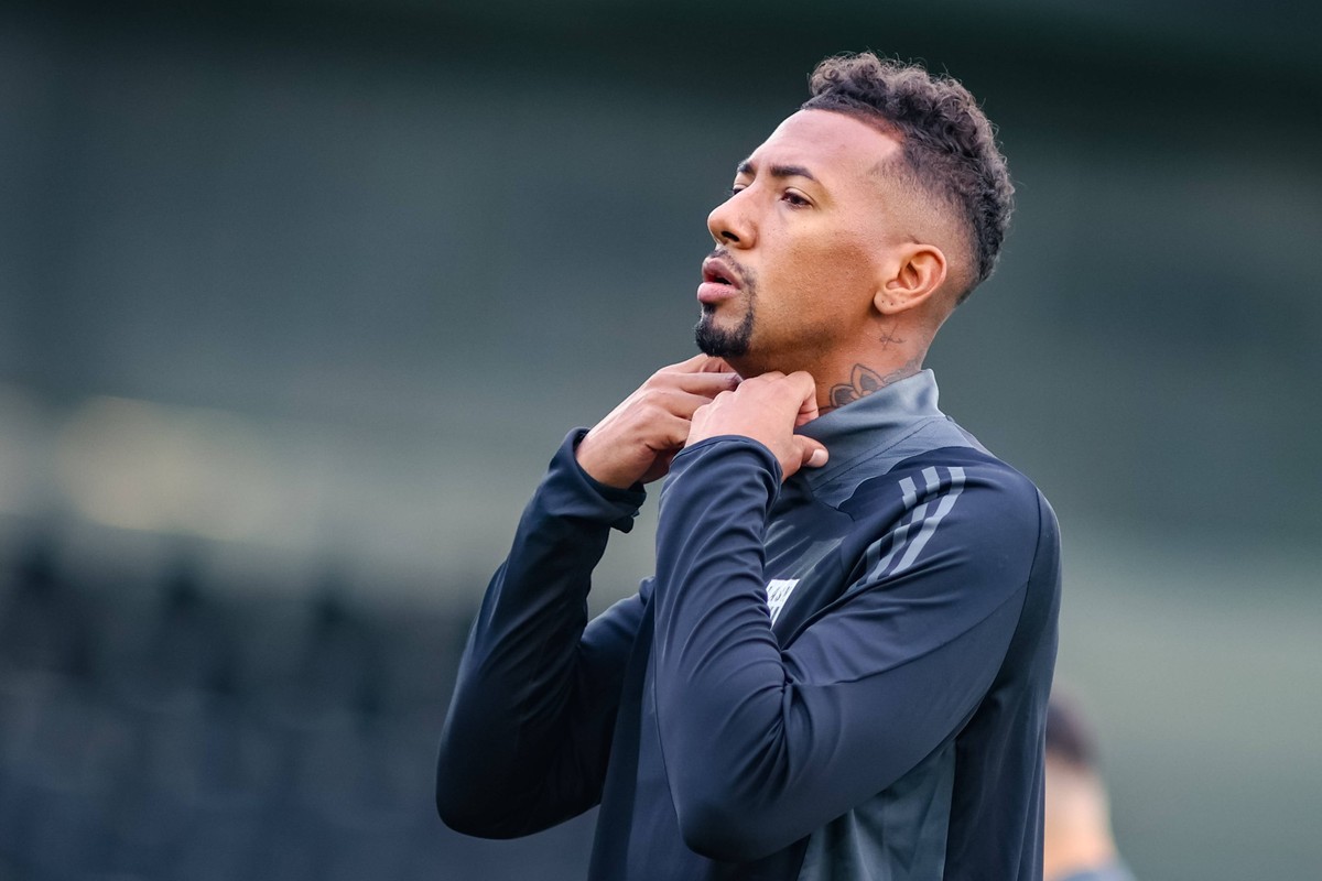 SOCCER - UEFA ECL, LASK vs Djurgarden PASCHING,AUSTRIA,02.OCT.24 - SOCCER - UEFA Conference League, Linzer ASK vs Djurgardens IF Stockholm, preview, training LASK. Image shows Jerome Boateng LASK. PUB ...