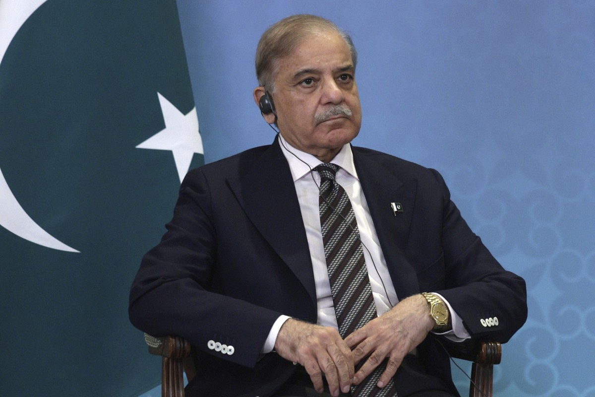 Pakistani Prime Minister Shehbaz Sharif attends a meeting with Russian President Vladimir Putin on the sidelines of the Shanghai Cooperation Organisation (SCO) summit in Astana, Kazakhstan, Wednesday, ...