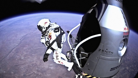 Oct. 14, 2012 - Roswell, New Mexico, U.S. - Pilot FELIX BAUMGARTNER of Austria jumps out from the capsule during the final manned flight for Red Bull Stratos. Daredevil Plunges Into History With 24-Mi ...