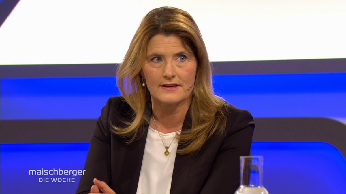 Tina Hassel empfindet das Capitol als "gestürmt und besudelt".