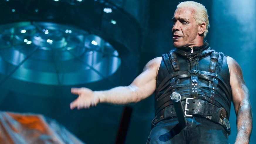 Wacken, 1. August 2013 - 
Rammstein (Till Lindemann, Richard Zven Kruspe, Paul H. Landers, Oliver Riedel, Christoph Schneider, Christian Lorenz) bei einem Konzert im Rahmen des Wacken Open Air 2013 |  ...