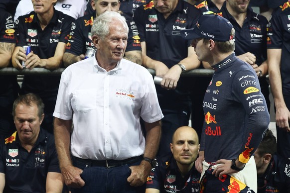 F1 Abu Dhabi Grand Prix Helmut Marko and Max Verstappen after the Formula 1 Abu Dhabi Grand Prix at Yas Marina Circuit in Abu Dhabi, United Arab Emirates on November 20, 2022. Abu Dhabi United Arab Em ...