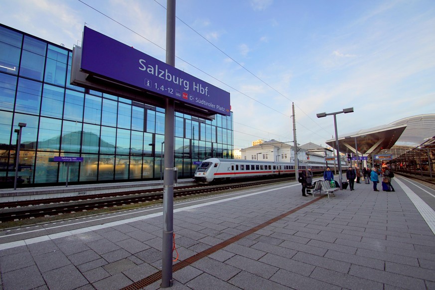 Salzburg City, Austria, December 7th, 2019. Standing at a train platform at Salzburg main train station.