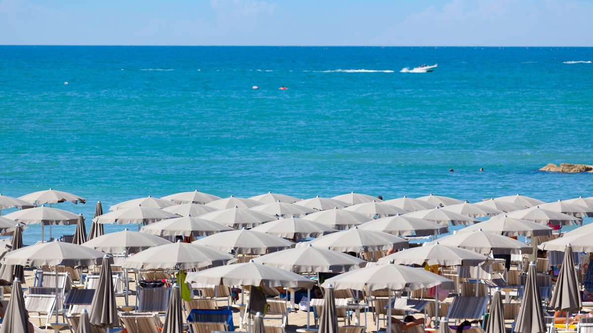 Vacanze: Problemi in una popolare destinazione turistica in Italia: “È diventato insopportabile”