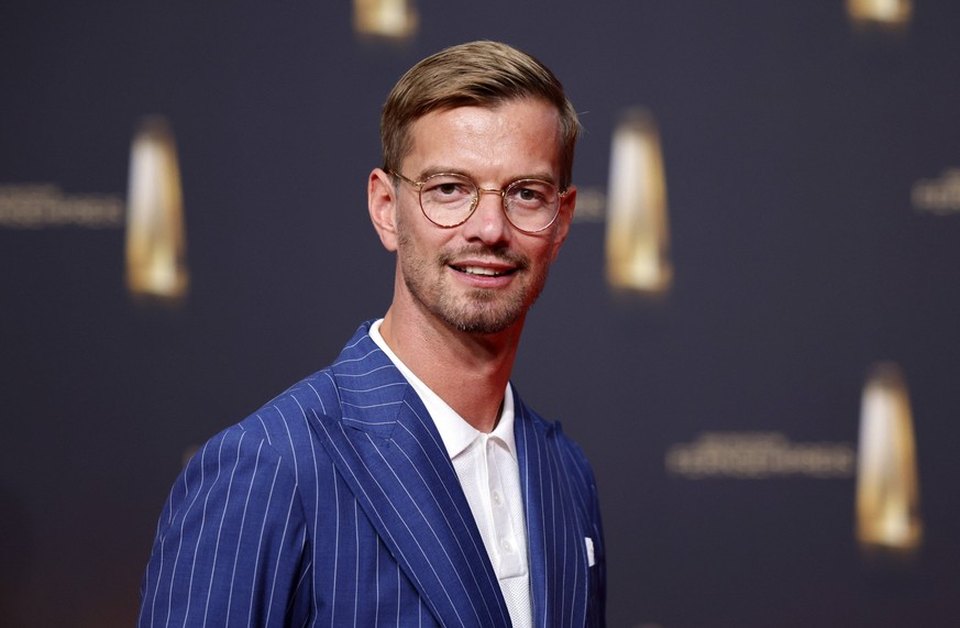 Moderator Joko Winterscheidt bei der Deutsche Fernsehpreis 2022 - Die TV-Highlights des Jahres in den MMC-Studios in Ossendorf. Köln, 14.09.2022 NRW Deutschland *** Presenter Joko Winterscheidt at the ...