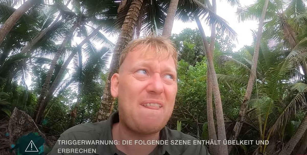 Knossi ist plötzlich schlecht.