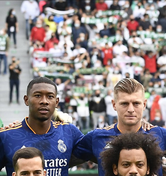 Elche CF v Real Madrid CF - La Liga Santander Real Madrid line up L-R Thibaut Courtois, David Alaba, Toni Kroos, Eder Militao, Casemiro, Mariano Diaz, Lucas Vazquez, Marcelo, Rodrygo, Vinicius Junior, ...