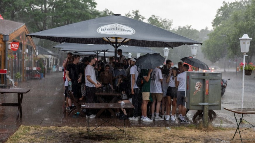 Severe thunderstorms – after a sweltering heat
