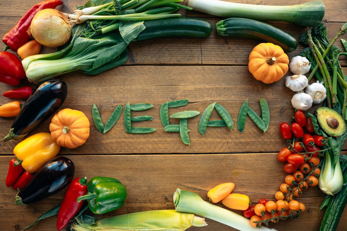 Wer sich vegan ernährt, verzichtet gänzlich auf Fisch, Fleisch und tierische Produkte.