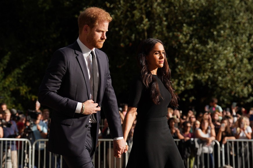 . 10/09/2022. Windsor, United Kingdom. William , Prince of Wales and Catherine, Princess of Wales , William and Kate Middleton together with Prince Harry and Meghan Markle , the Duke and Duchess of Su ...