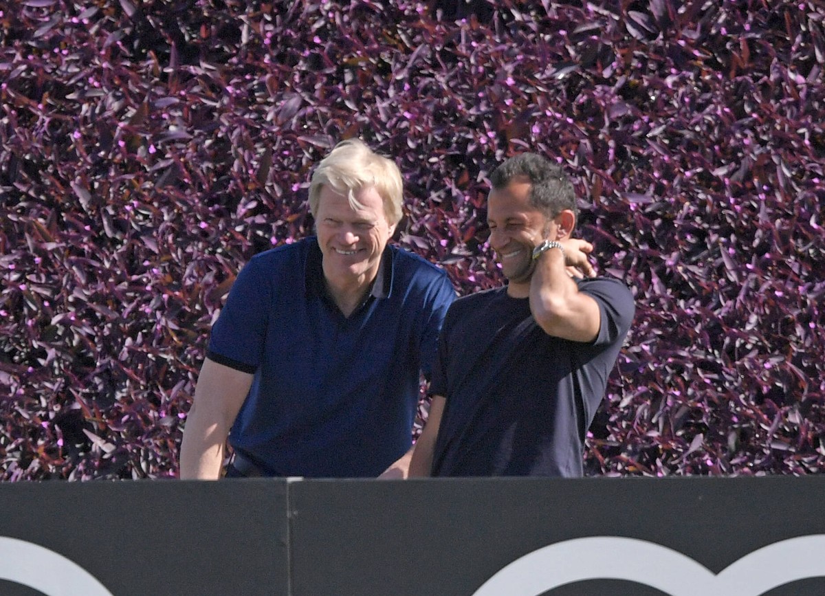 Sie sollen den FC Bayern in eine glorreiche Zukunft lenken: Oliver Kahn (l.) und Hasan Salihamidzic.