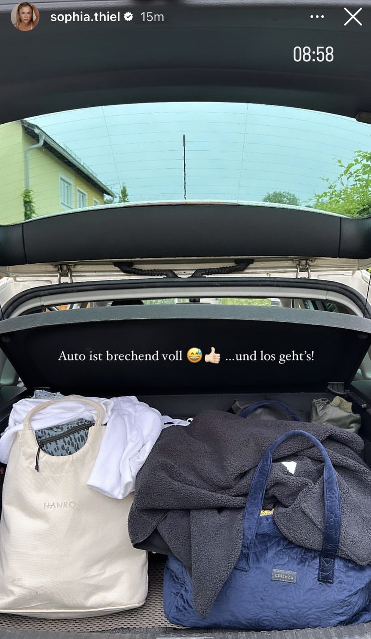 Am Mittwoch reiste Sophia zum Festival.