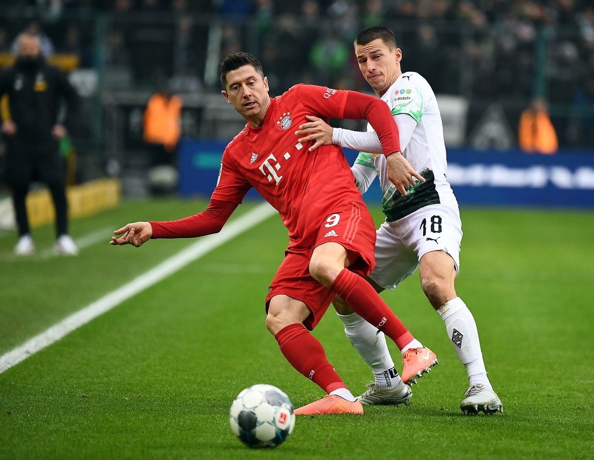 Der Führende der Torschützenliste, Robert Lewandowski, konnte gegen Stefan Lainers Borussia kein Tor schießen.