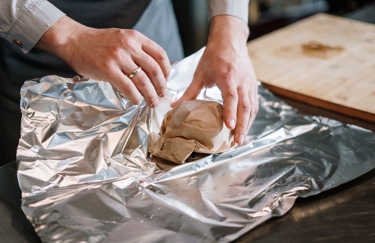 Durch die Mehrwegangebotspflicht soll Verpackungsmüll eingespart werden.