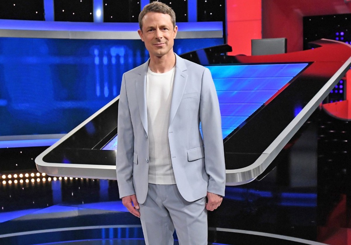 ARD GEFRAGT - GEJAGT mit Moderator Alexander Bommes, immer montags bis freitags um 18:00 Uhr im Ersten.
Moderator Alexander Bommes in Studiokulisse.
© ARD/Uwe Ernst, honorarfrei - Verwendung gemäß der ...