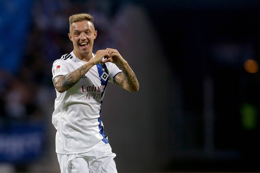 Nuernberg, Germany 05.08.2019, 2.Bundesliga, 1.FC Nuernberg vs. Hamburger SV, 2.Spieltag, Sonny Kittel (HSV) Torjubel nach dem 2:0, celebrates after scoring his team s second goal, ( Nuernberg Max-Mor ...