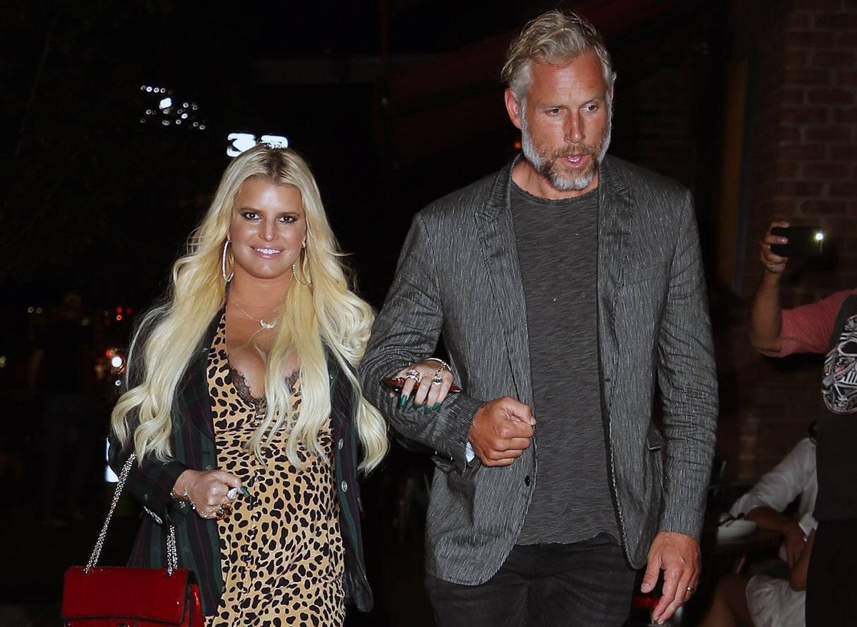 July 31, 2018 - New York, New York, United States - Jessica Simpson and her husband Eric Johnson arrive at their downtown hotel on July 31 2018 in New York City New York United States PUBLICATIONxINxG ...