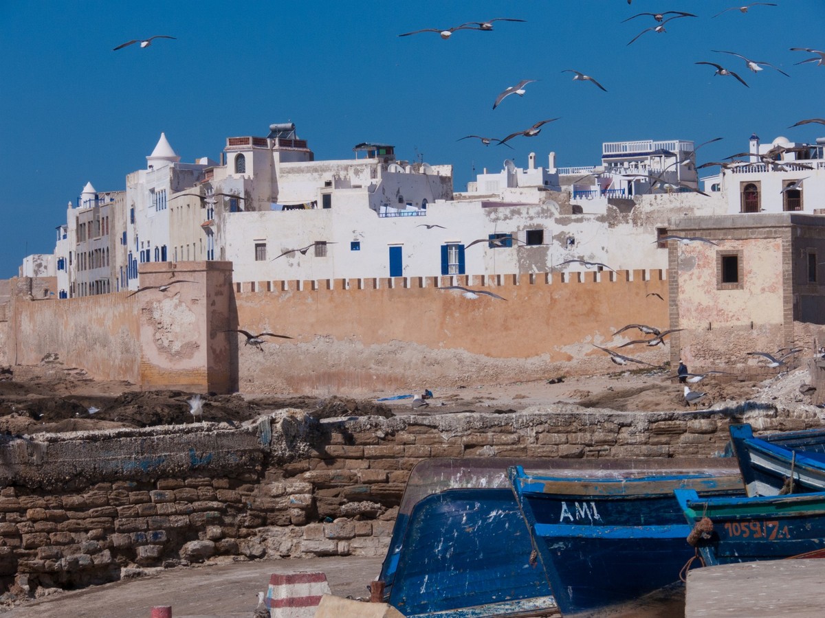 A scenic view of the old city of Essaouira, Morocco in blue sky background Model Released Property Released xkwx ancient,architecture,building,city,concrete,construction,essaouira,historic,house,light ...