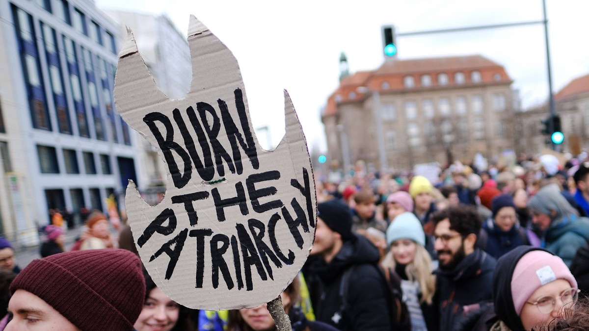 Gewerkschaftliche Demonstration der Gewerkschafte GEW und verdi zum Internationalen Frauentag in Berlin. / Trade union demonstration by the GEW and verdi trade unions on International Women s Day in B ...