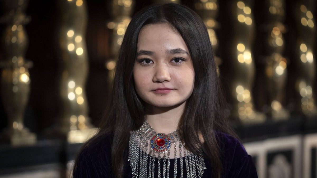 AMSTERDAM - Afghanistan s 17-year-old activist Nila Ibrahimi during the presentation of the International Children s Peace Prize 2024 at the Nieuwe Kerk. Ibrahimi receives the prize for her work for t ...
