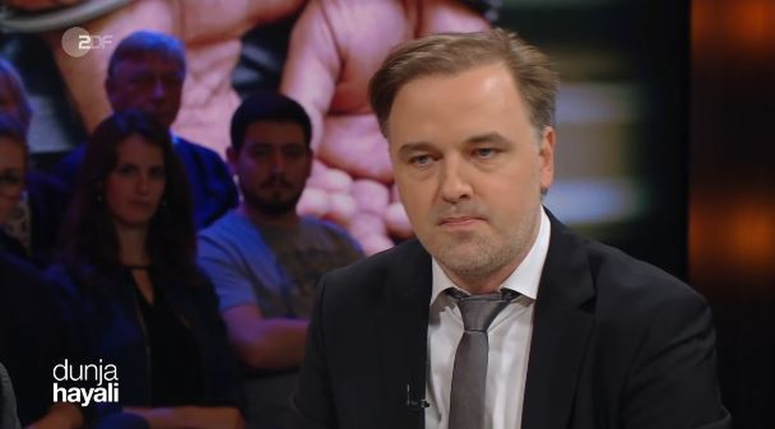 Dunja Hayali Will Clan Mitglied Sprechen Uble Antwort Wenn Sie Ihm Einen Blasen Watson
