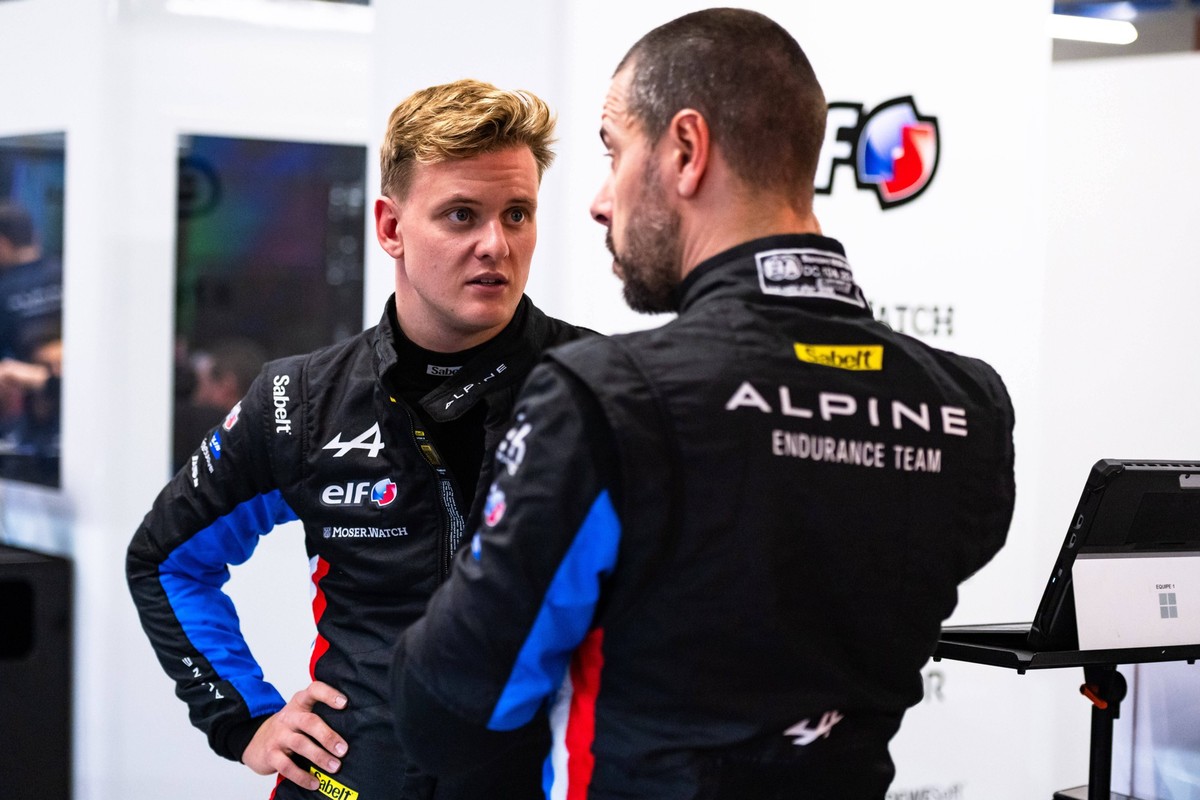 FIA WEC - PROLOGUE 2025 - QATAR SCHUMACHER Mick ger, Alpine Endurance Team, Alpine A424 36, Hypercar, portrait during the Prologue of the 2025 FIA World Endurance Championship, from February 21 to 22, ...