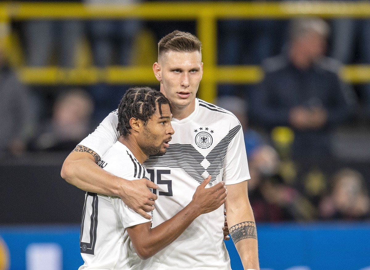Niklas Süle ist nicht nur für Serge Gnabry in der Nationalmannschaft und beim FC Bayern München ein wichtiger Rückhalt.