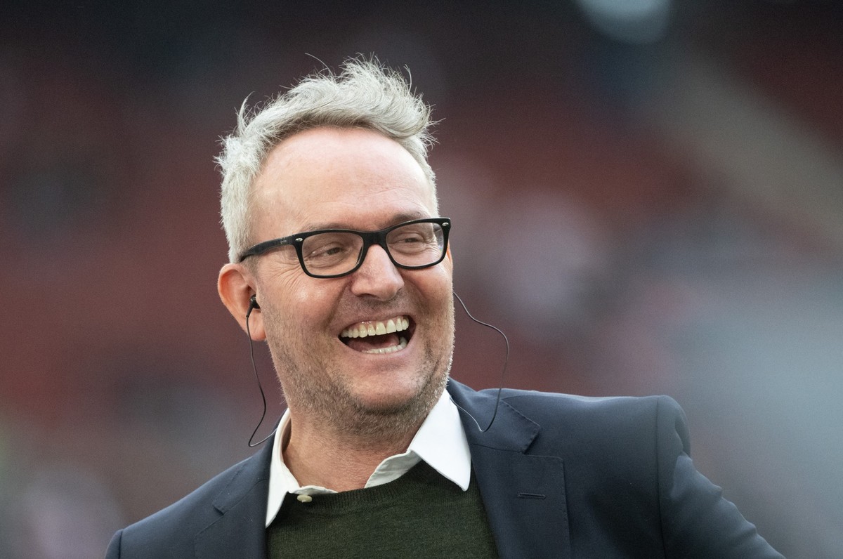 ARCHIV - 24.02.2024, Baden-Württemberg, Stuttgart: Fußball: Bundesliga, VfB Stuttgart - 1. FC Köln, 23. Spieltag, in der MHPArena. Alexander Wehrle, Vorstandsvorsitzender des VfB Stuttgart, lacht vor ...