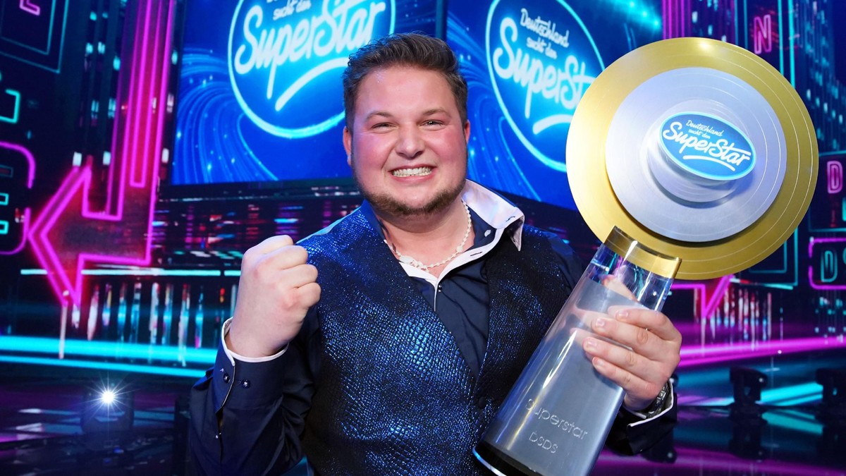 Harry Laffontien ist _Superstar 2022_.
Die Verwendung des sendungsbezogenen Materials ist nur mit dem Hinweis und Verlinkung auf RTL+ gestattet.
