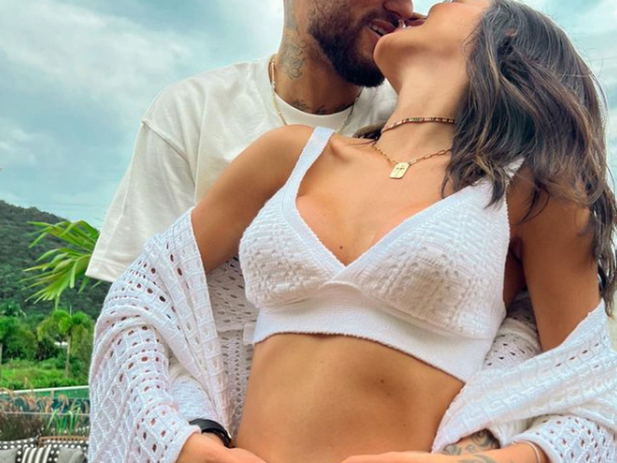 Neymar betrügt schwangere Freundin MILF 1200x900 Erwachsenenbild Hq Neymar betrügt schwangere Freundin