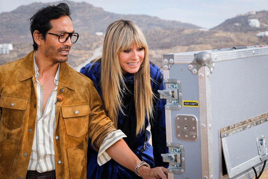 Heidi Klum und Fotograf Yu Tsai shooten auf Mykonos.