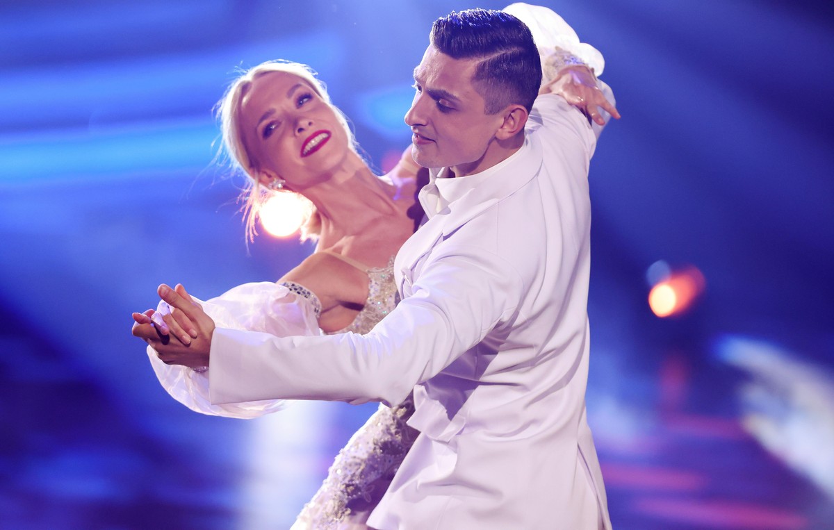 COLOGNE, GERMANY - MARCH 25: Janin Ullmann and Zsolt Sándor Cseke perform on stage during the 5th show of the 15th season of the television competition show "Let's Dance" at MMC Studios ...