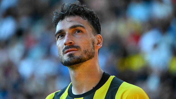 SOCCER - Dortmund vs Valencia, test match ALTACH,AUSTRIA,18.JUL.22 - SOCCER - ADMIRAL Bundesliga, Primera Division, Borussia Dortmund vs Valencia CF, test match. Image shows Mats Hummels Dortmund. PUB ...