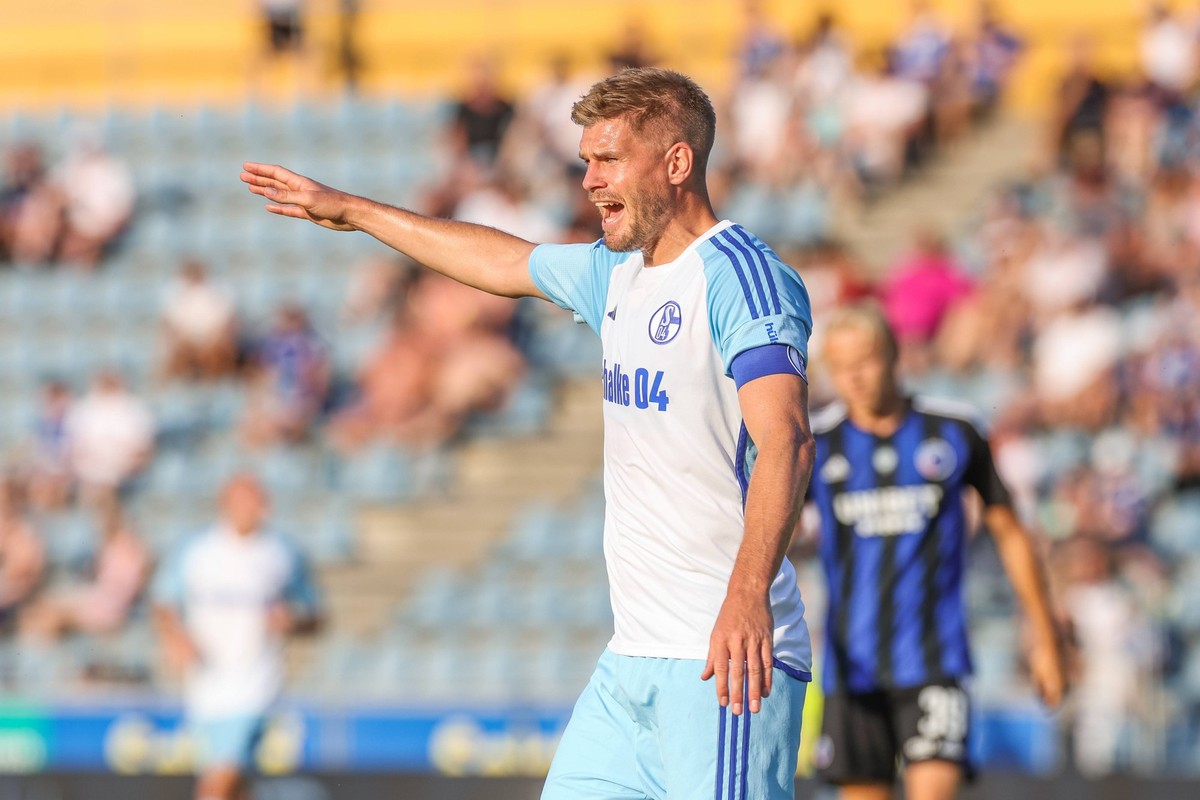 11.07.2023, Fussball, Saison 2022/2023, Testspiel, FC Schalke 04 - FC Kopenhagen, Simon Terodde FC Schalke 04 Kufstein Österreich xRHR-FOTO/TRx *** 11 07 2023, football, season 2022 2023, test match,  ...