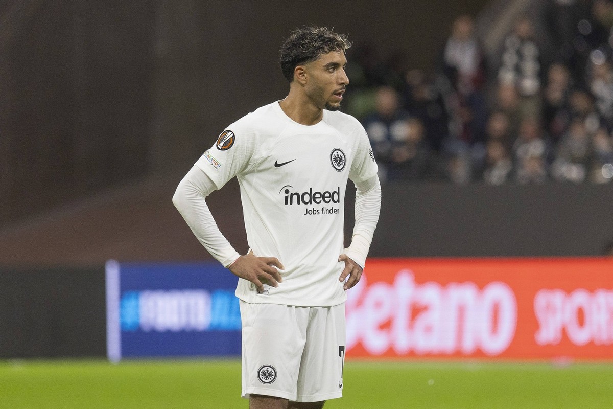 UEFA Europa League: Eintracht Frankfurt - Viktoria Pilsen, 26.09.2024 Omar Marmoush Eintracht Frankfurt 7 fassungslos nach dem Gegentreffer zum 3:3, Eintracht Frankfurt - Viktoria Pilsen, Frankfurt, D ...